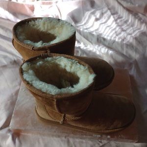 UGG kid's boots